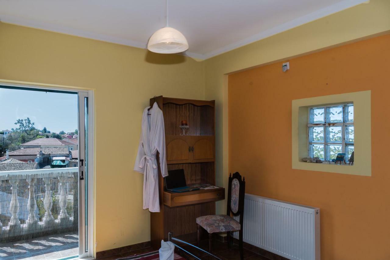 Апартаменты Modern Flat With Beautiful Views In South Of Corfu Лефкими Экстерьер фото